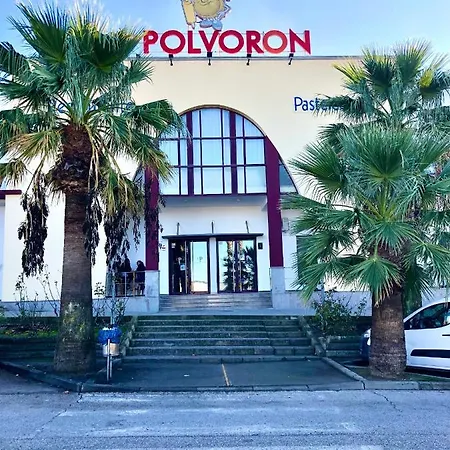 Don Polvorón 3*